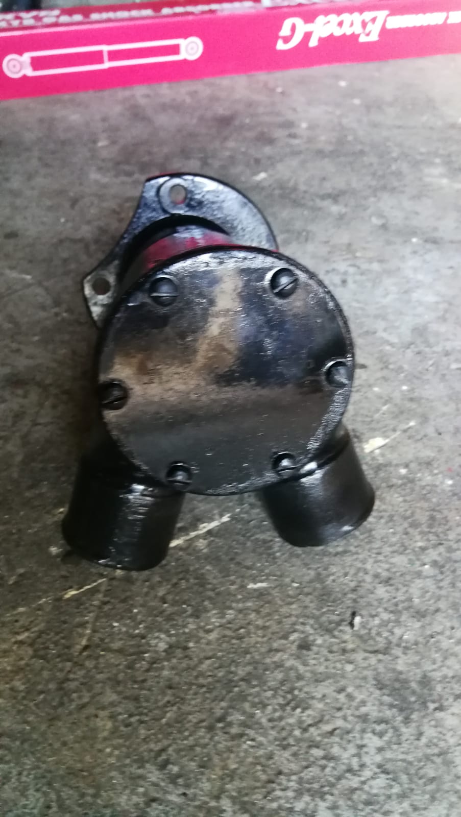 BOMBA AGUA SALADA MERCRUISER 4,2