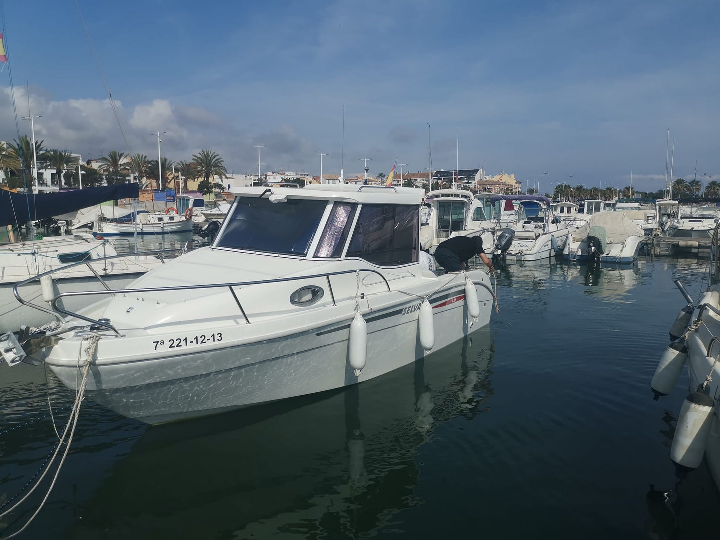 EMBARCACIÓN SELVA 6.5 CABIN